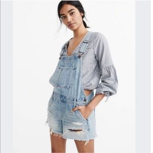 A&F distressed denim short overalls